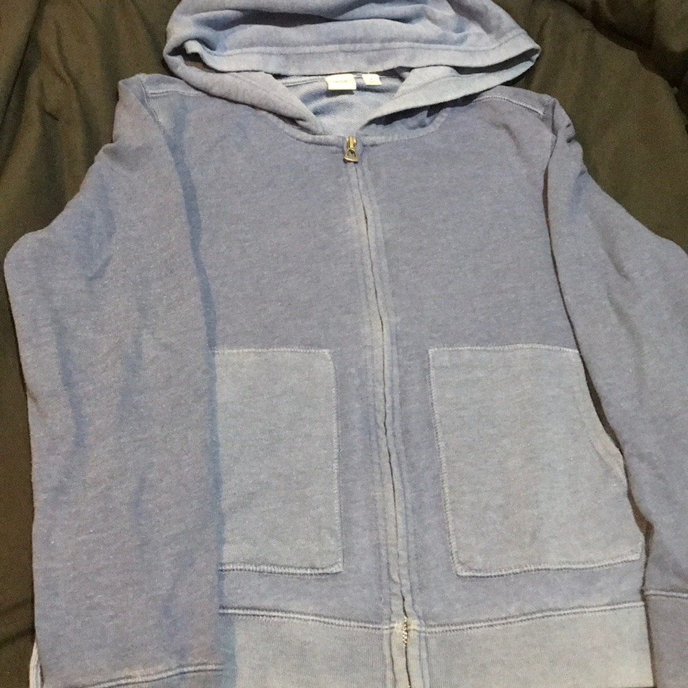 Gap - Picture 2 of 2